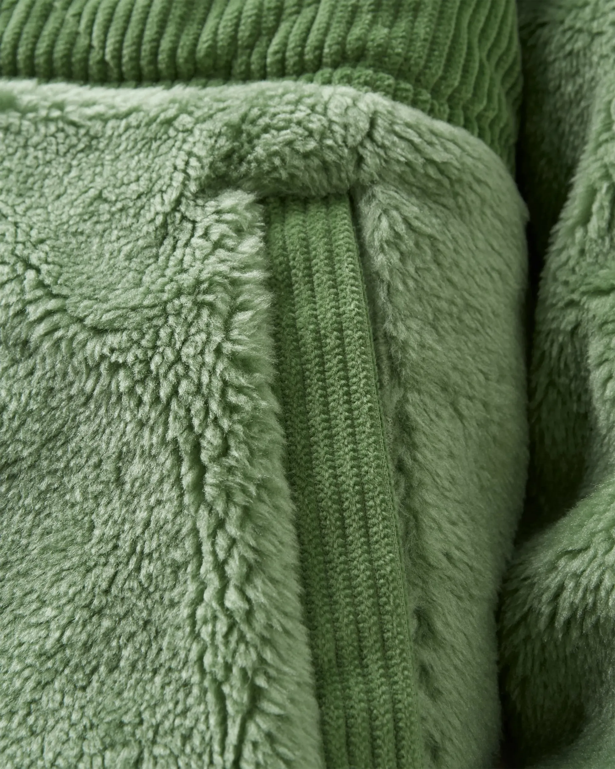 Awaken Recycled Deep-Pile Sherpa Fleece - Stem Green