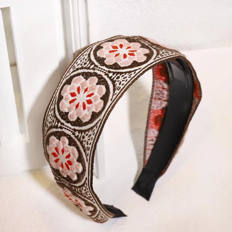 Bohemian style retro ethnic embroidery toothed non-slip headband 6 pattern shapes resort style wide hairdressing style popular items