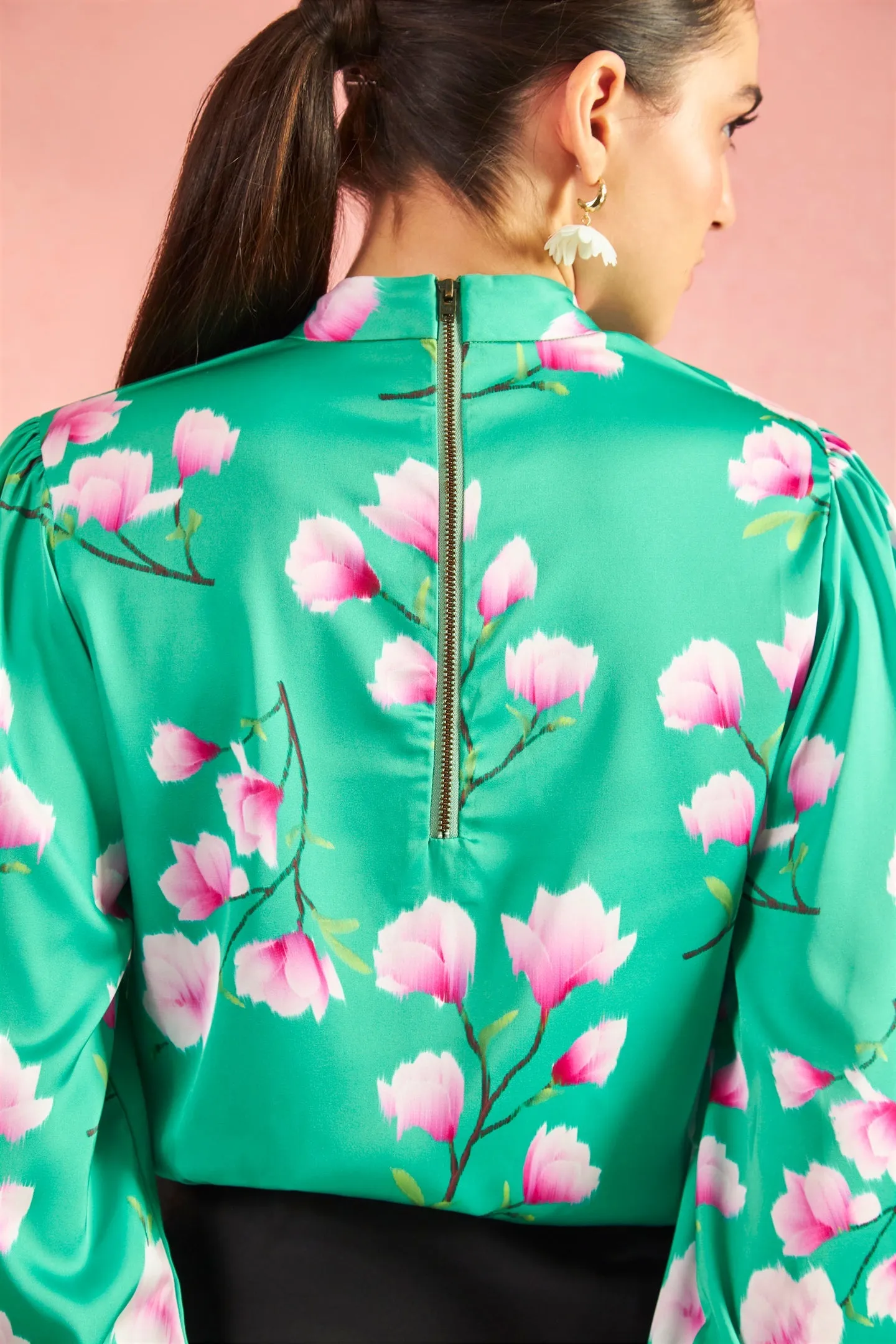 Bryonia|High-Neck Floral Blouse