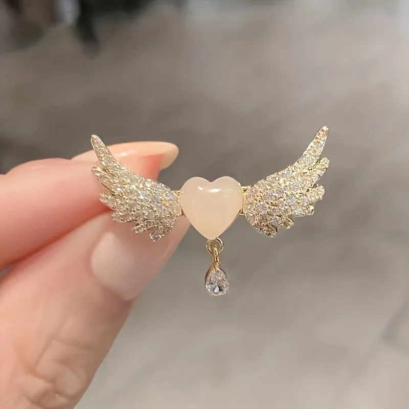Chic Heart  Angel Wings Brooch Pin for Stylish Sparkle
