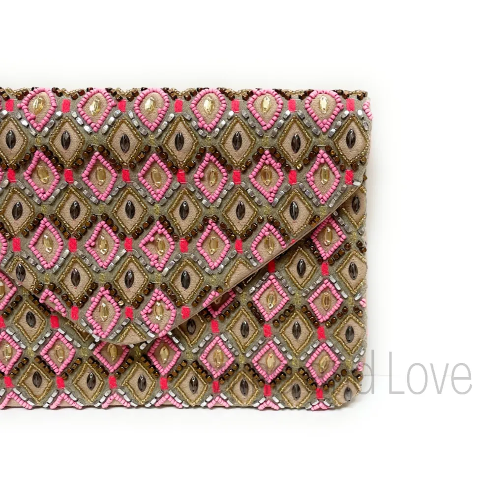 Diamond Patterned Beaded Clutch Purse