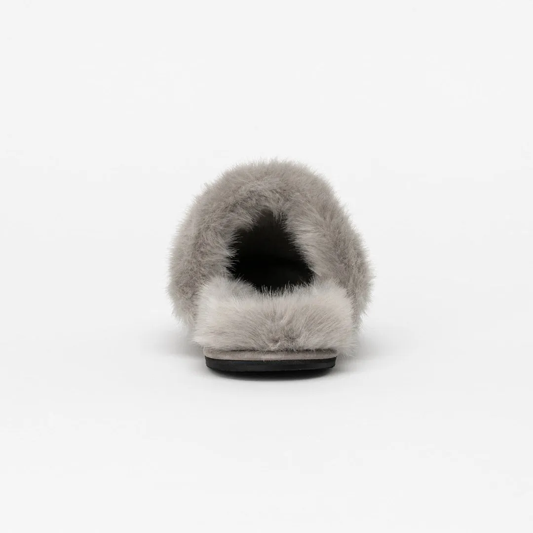 EFSAI - faux fur slides