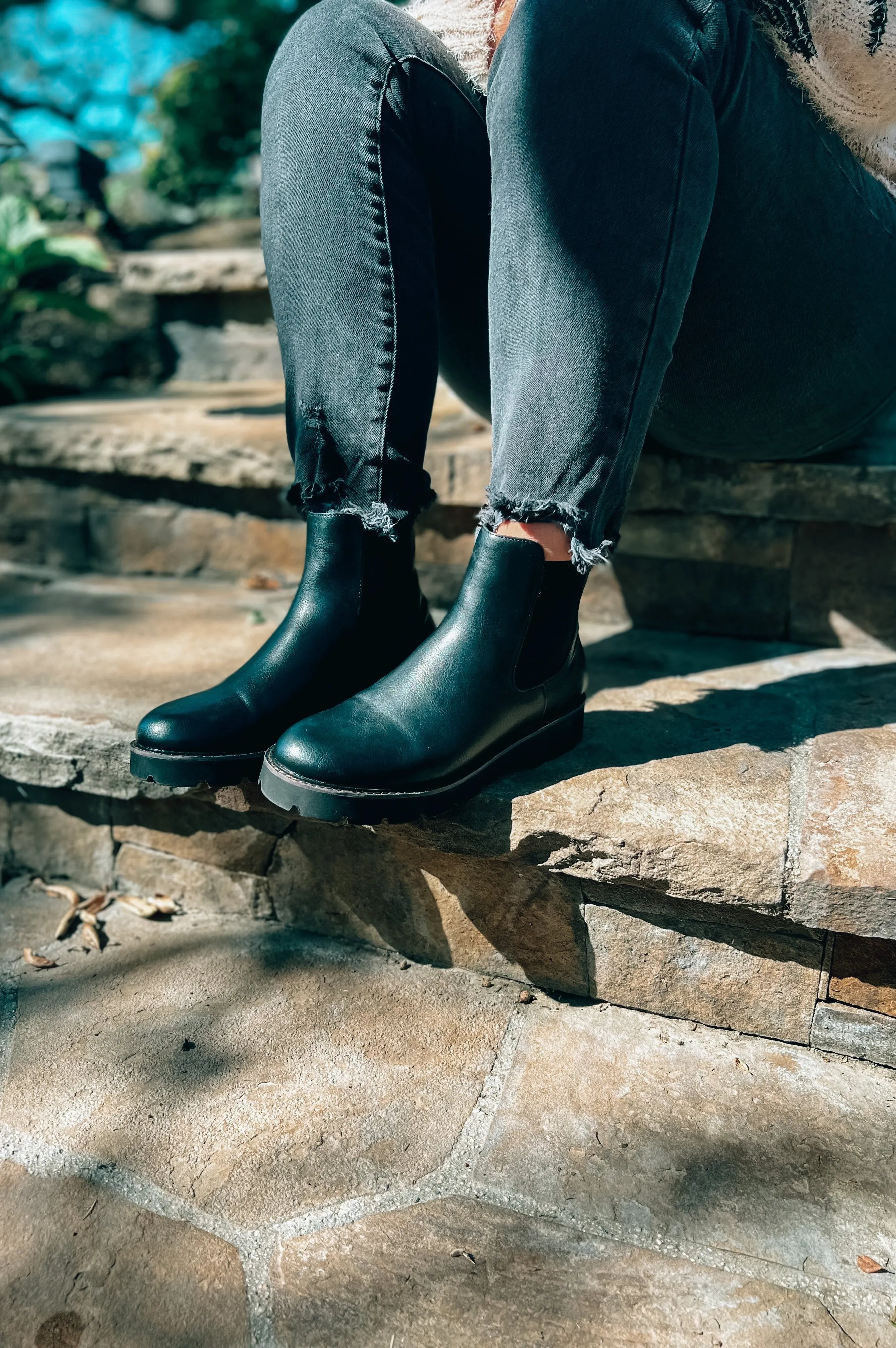 Gianna Chunky Chelsea Bootie Black