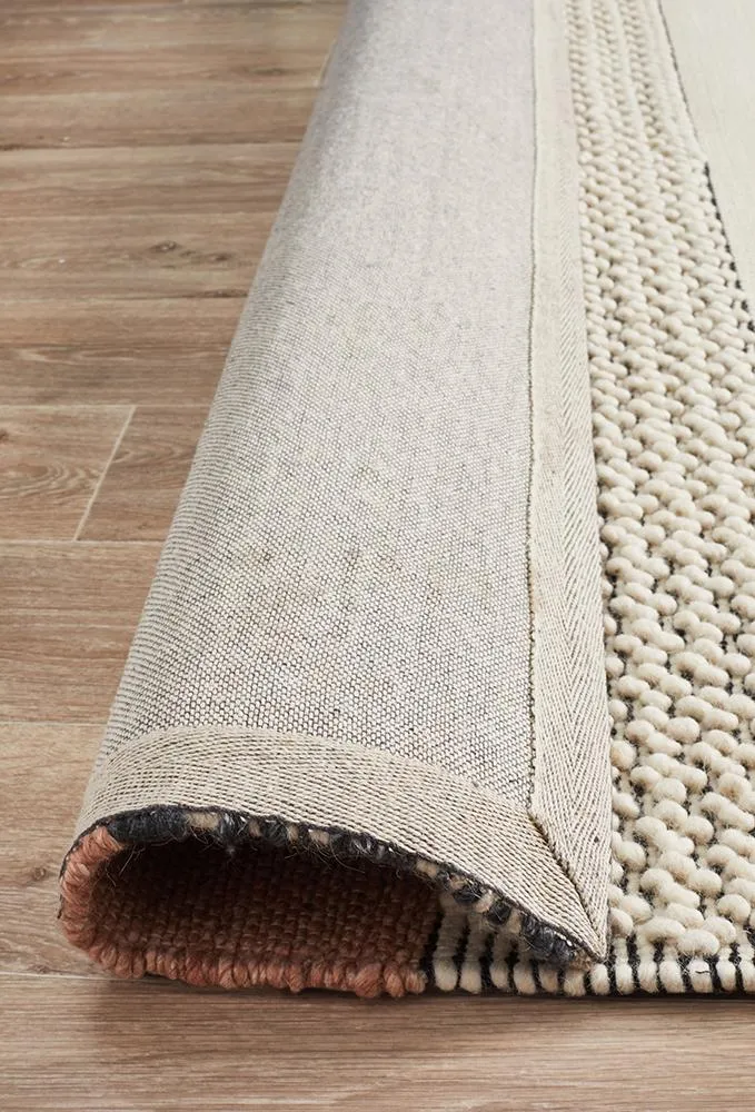 Hudson 809 Rug (Peach) by Rug Culture