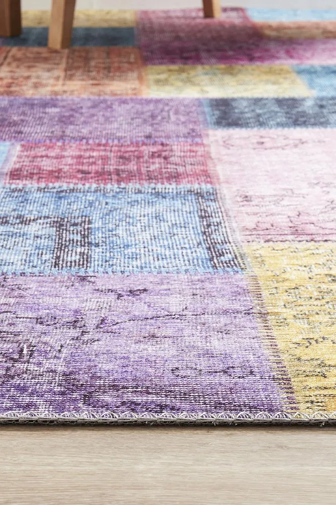 Illusions 167 Rug (Multi) by Rug Culture