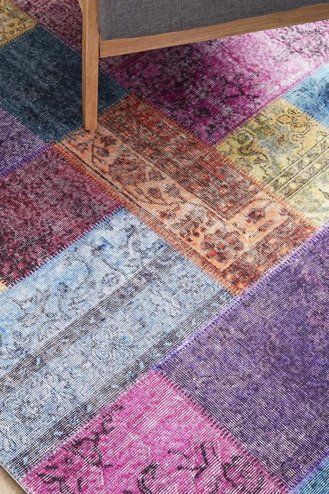 Illusions 167 Rug (Multi) by Rug Culture