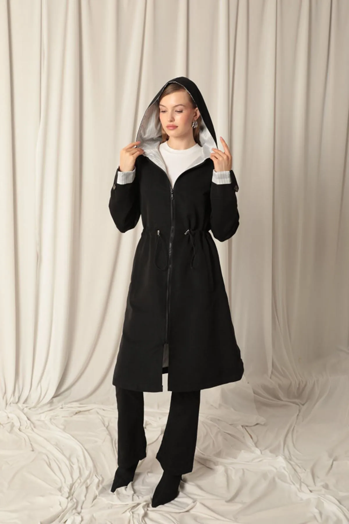 KKT Torino Fabric Striped Hooded Women's Black Raincoat - Piraeus