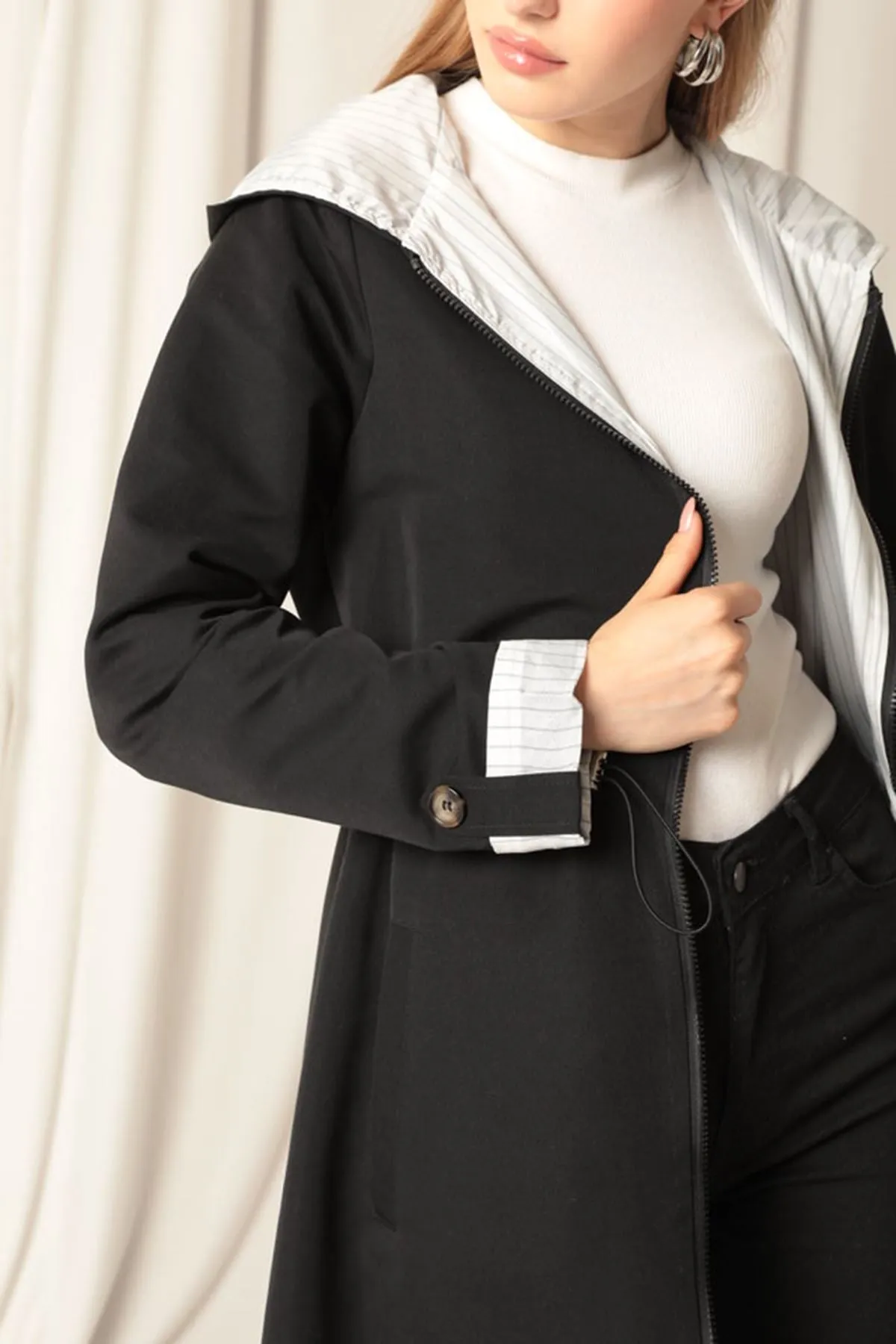 KKT Torino Fabric Striped Hooded Women's Black Raincoat - Piraeus