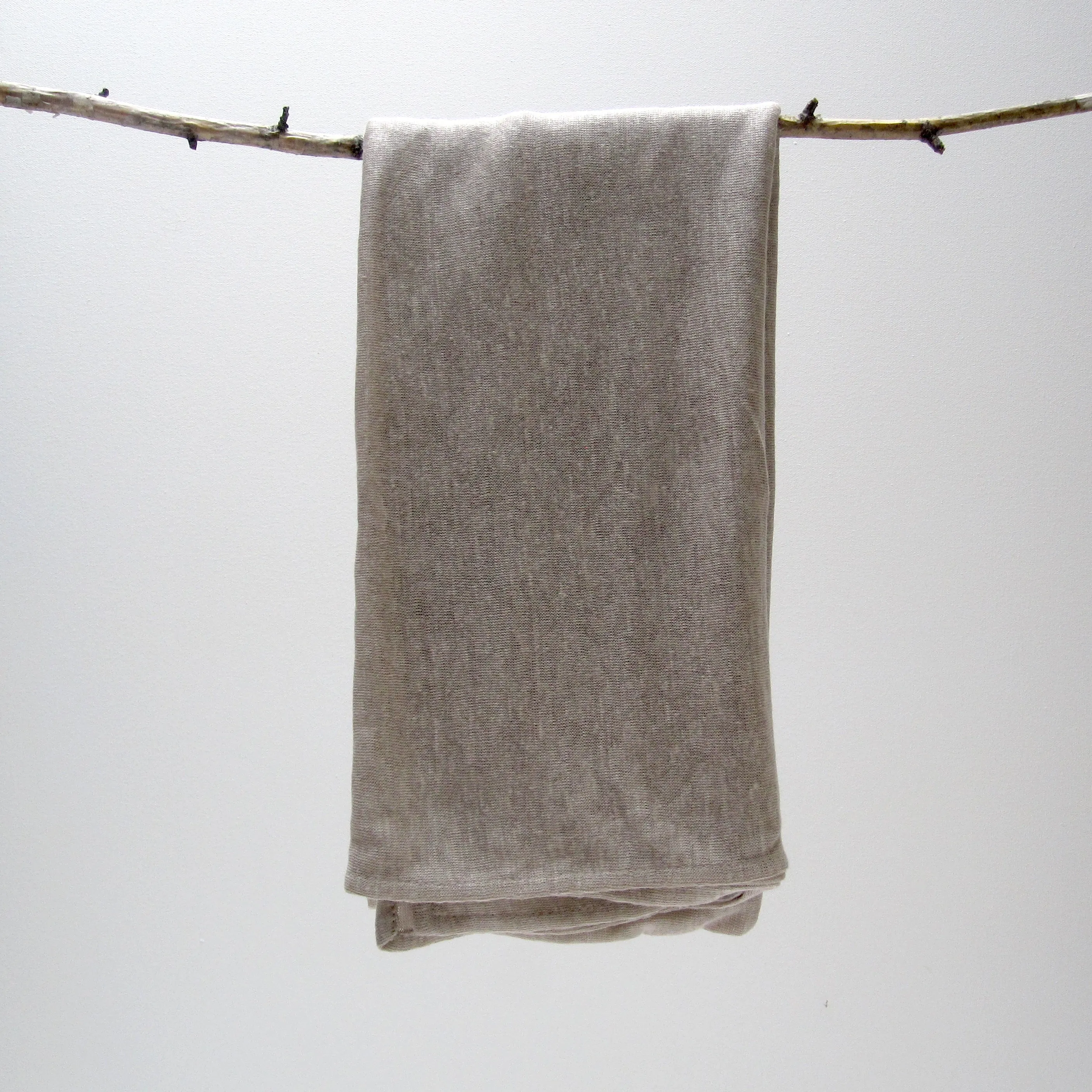 knit linen shawl (linen)