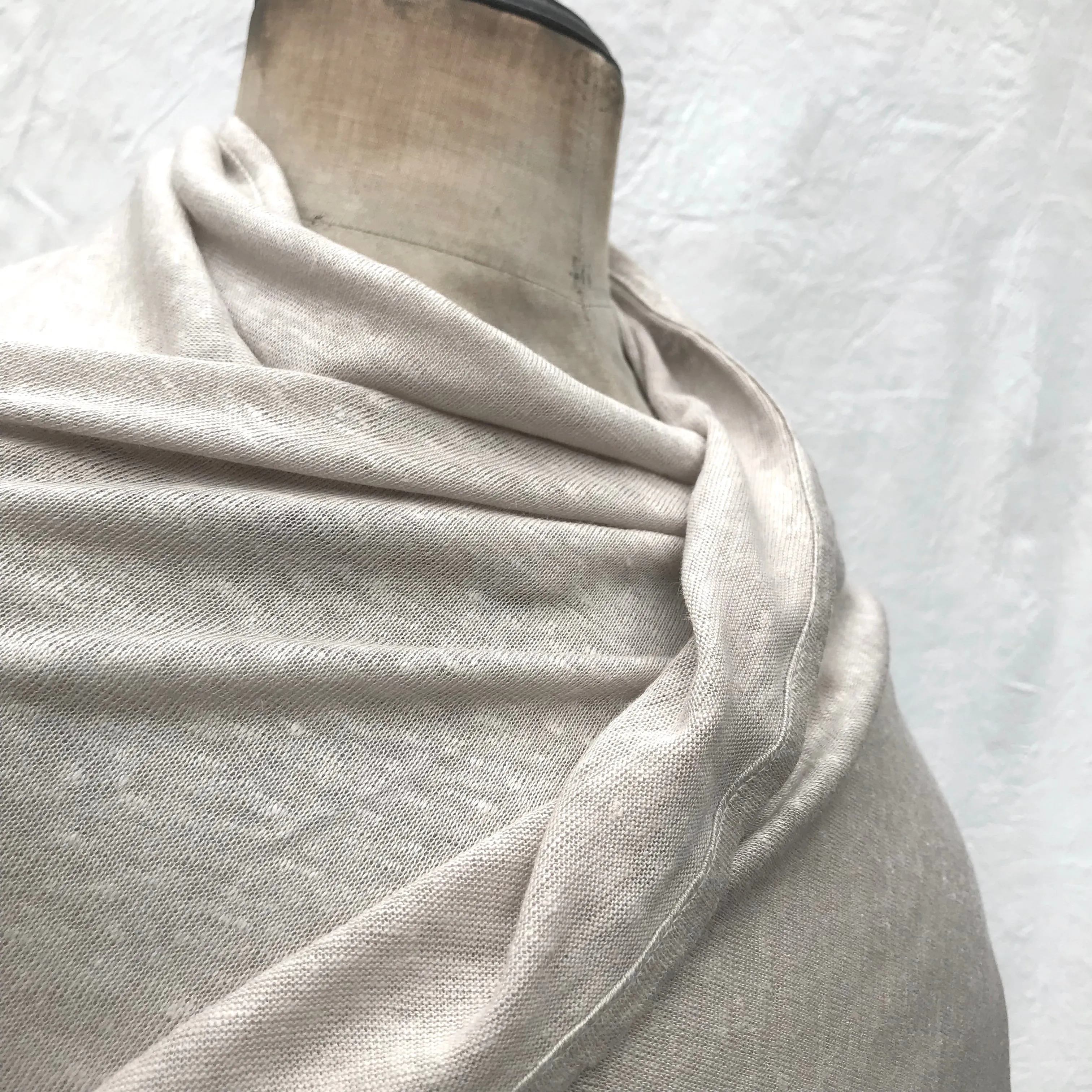 knit linen shawl (linen)