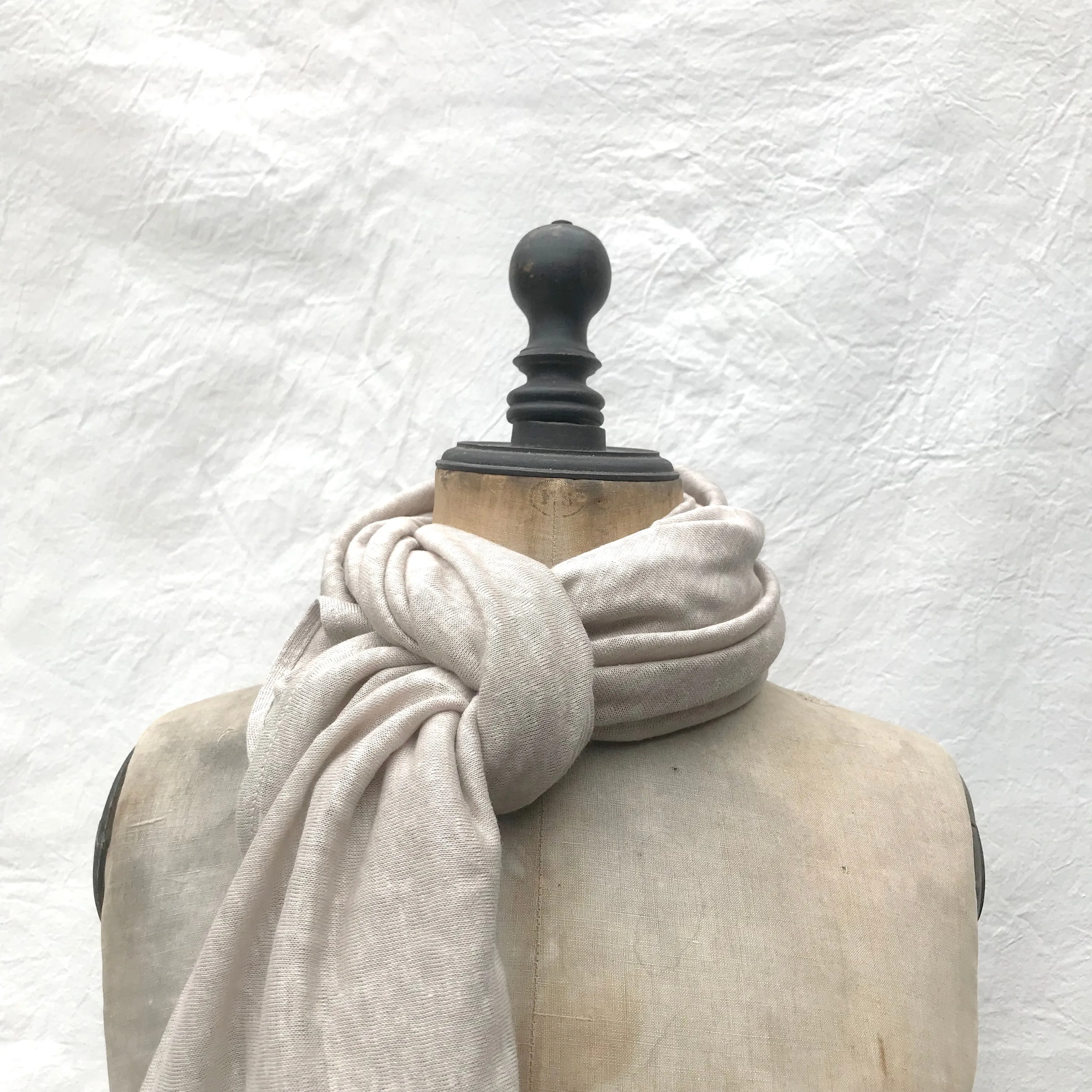 knit linen shawl (linen)