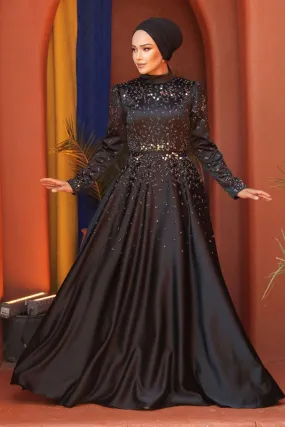 Long Maxi Dress gracefully accommodates Hijab while maintaining a chic and sophisticated look- Black