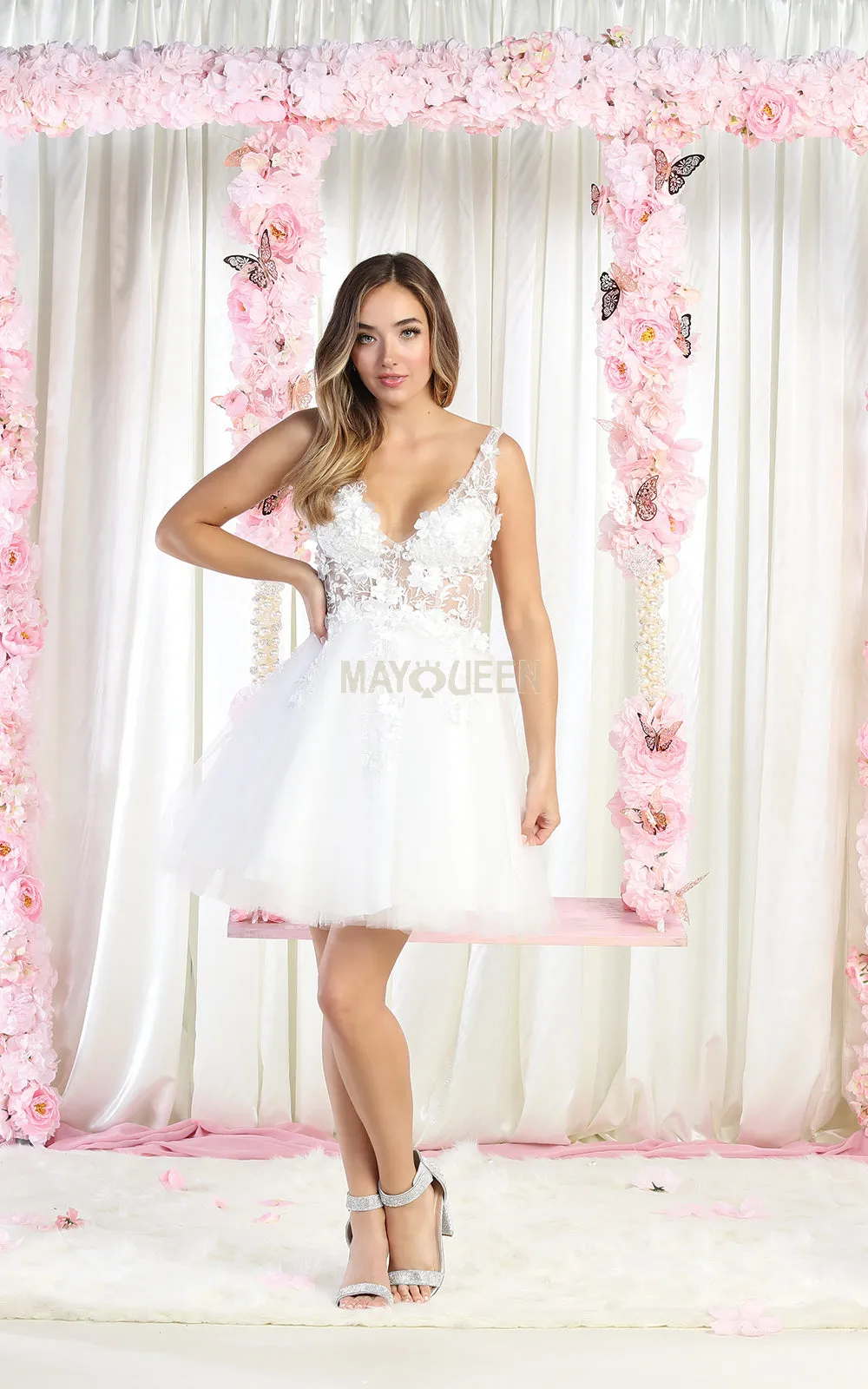 MQ 1863 - Short A-Line Homecoming Dress with 3D Applique Sheer Bodice V-Neck & Layered Tulle Skirt