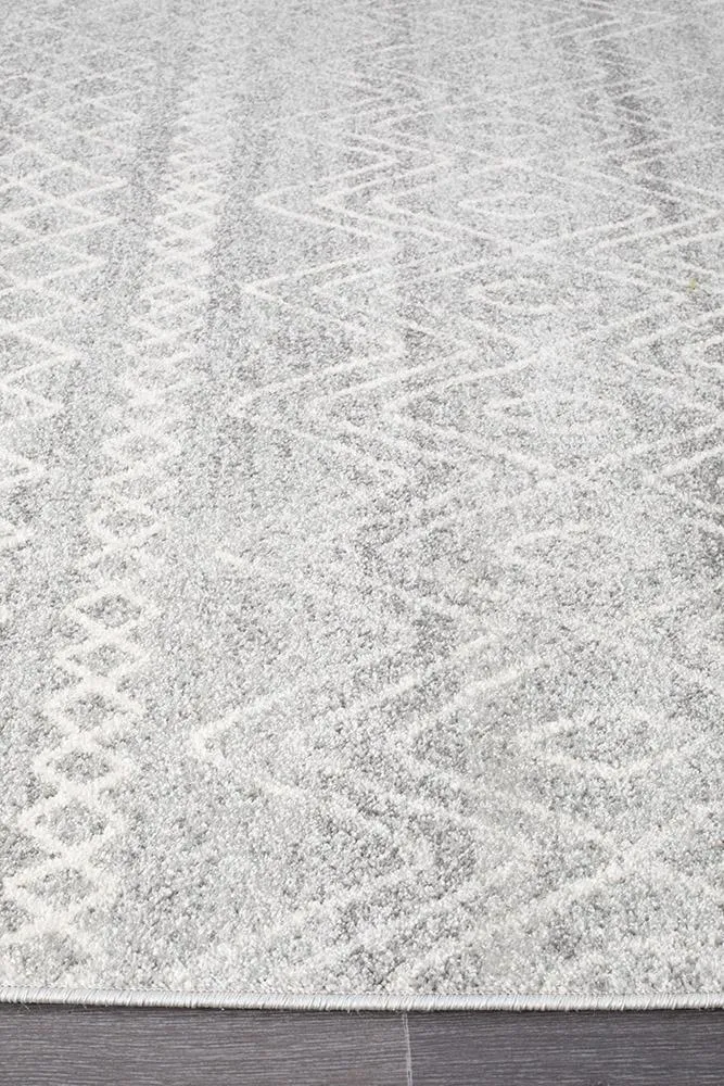 Oasis 453 Runner Rug (Grey) by Rug Culture