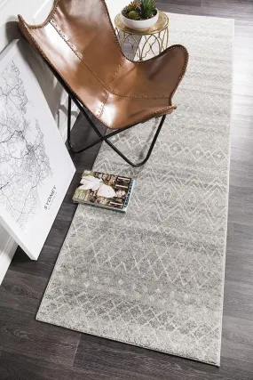 Oasis 453 Runner Rug (Grey) by Rug Culture