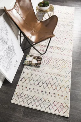 Oasis 453 Runner Rug (Multi) by Rug Culture