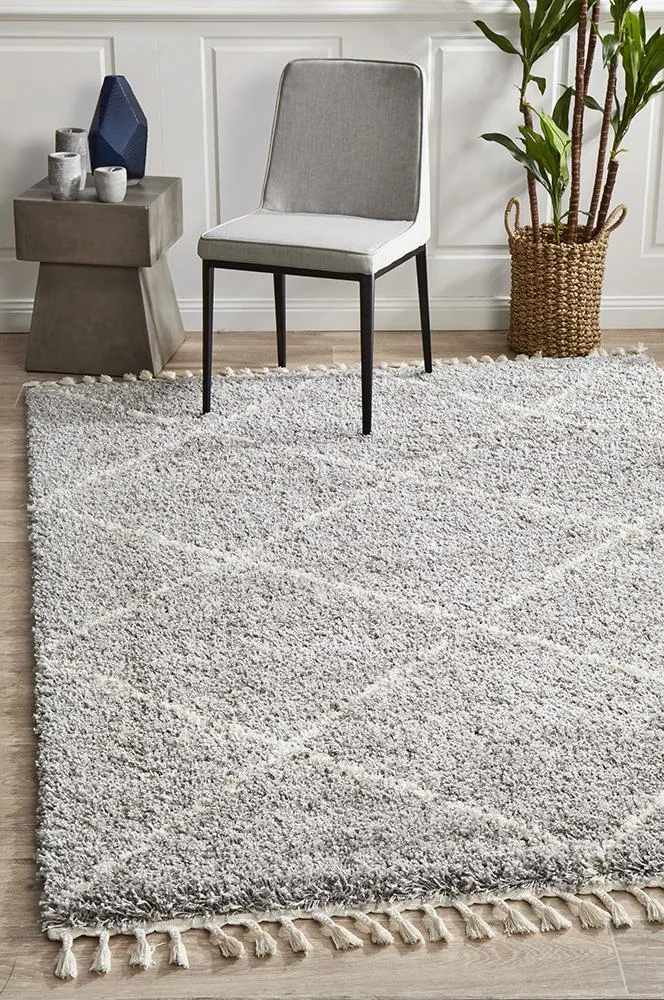 Saffron 22 Rug (Silver) by Rug Culture
