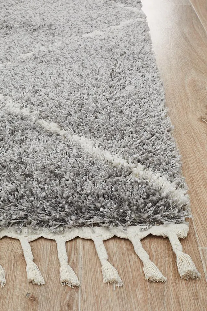 Saffron 22 Rug (Silver) by Rug Culture