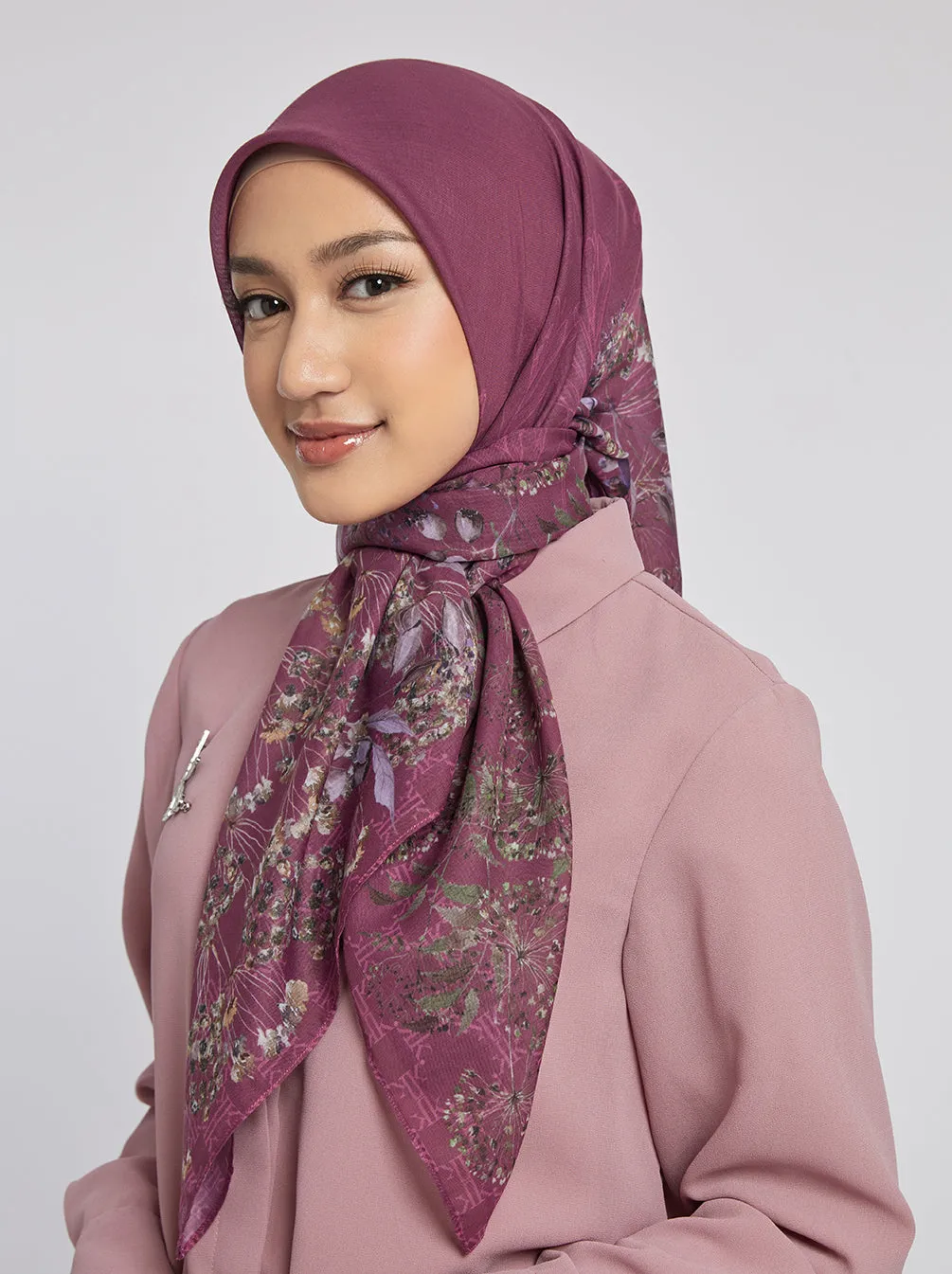 SENARA SIGNATURE SCARF MAGENTA