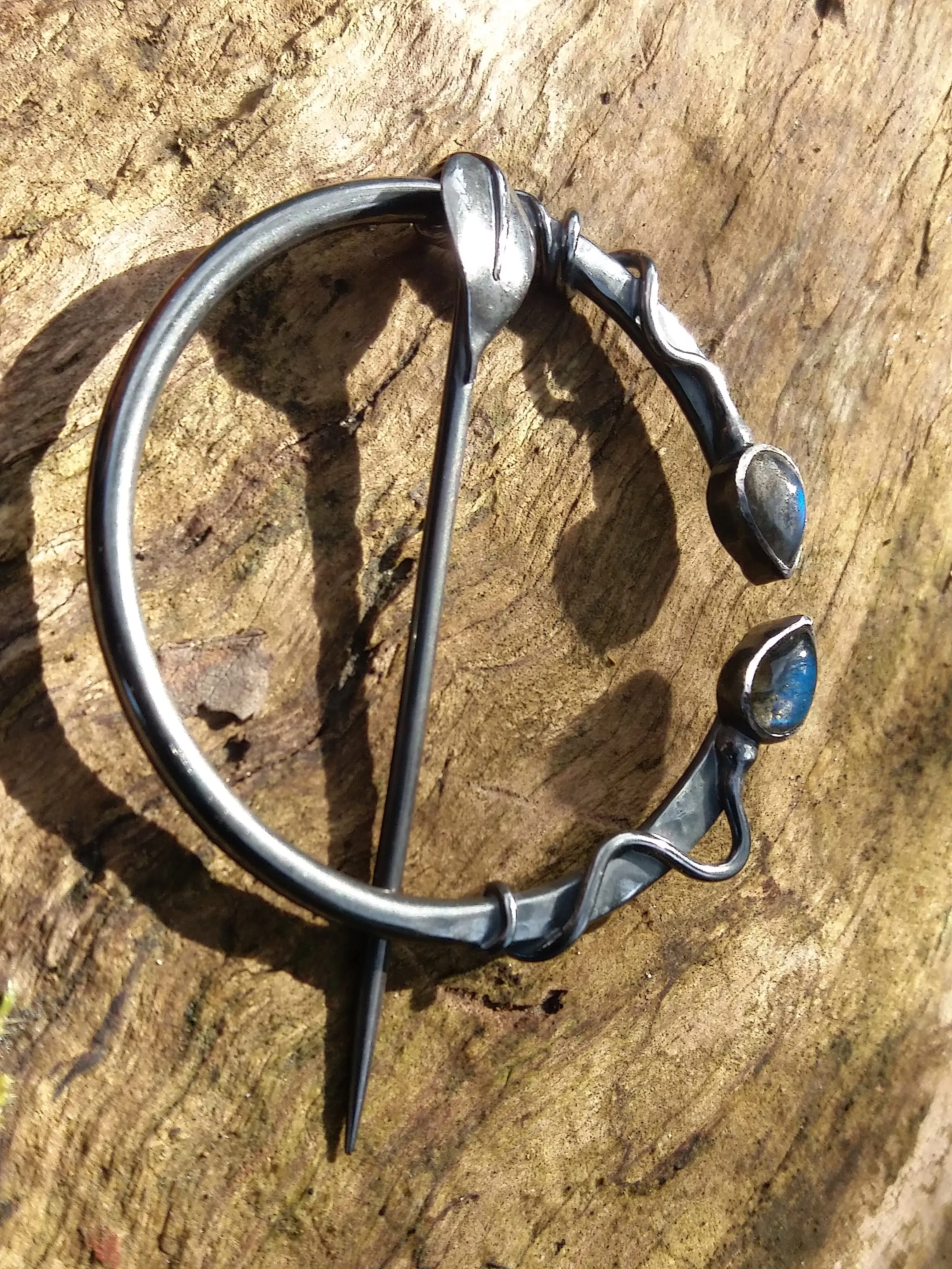 Tendrils and Teardrops Penannular Pin