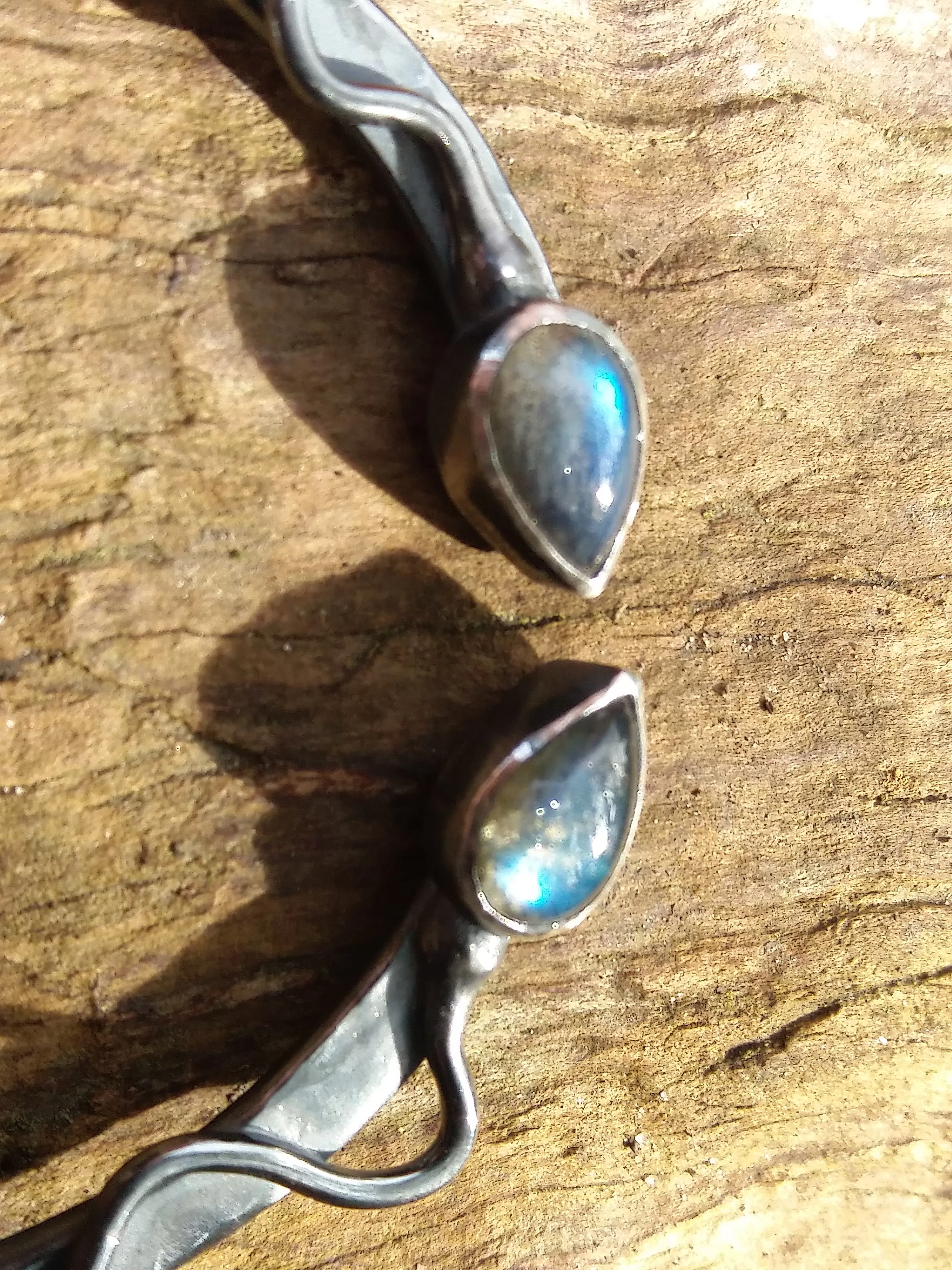 Tendrils and Teardrops Penannular Pin