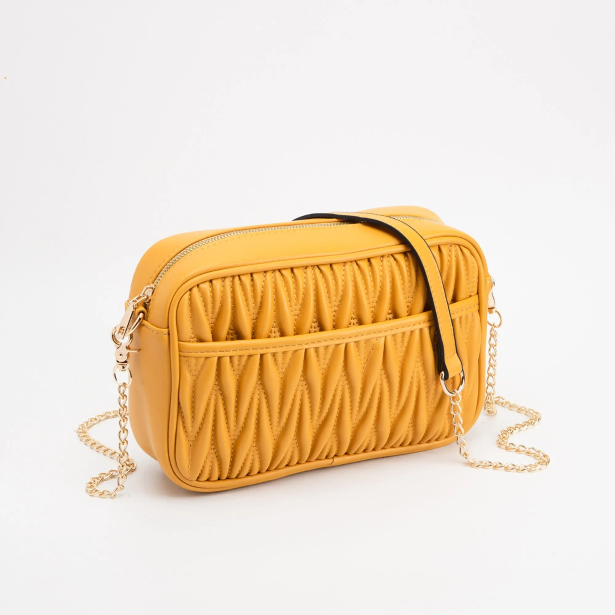 TG10542 Dana Textured Crossbody Bag With Chain Strap