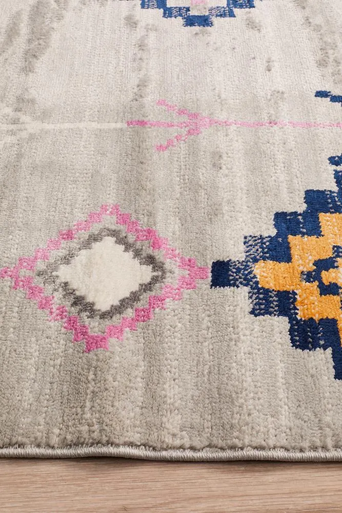 Zanzibar 760 Rug (Silver) by Rug Culture