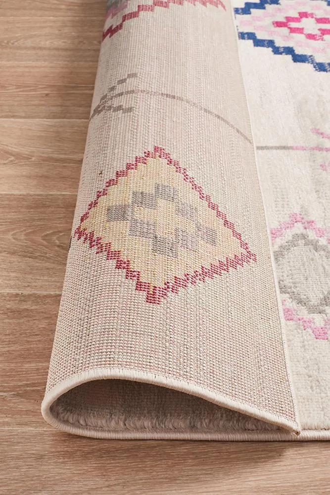 Zanzibar 760 Rug (White) by Rug Culture