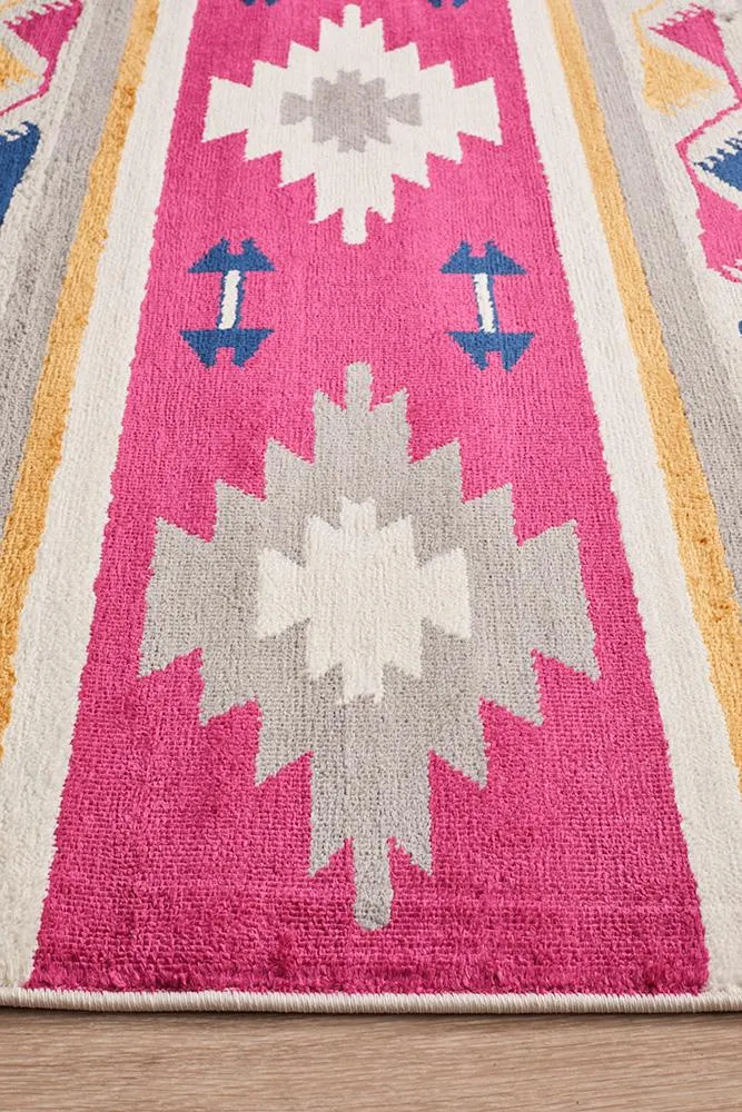 Zanzibar 761 Rug (Crimson) by Rug Culture