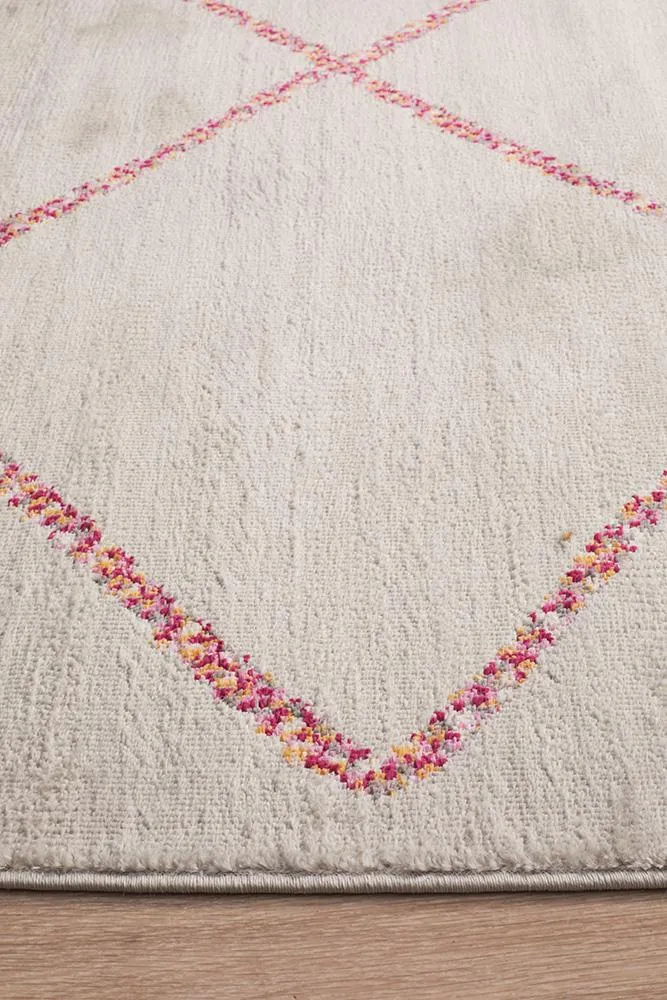 Zanzibar 769 Rug (Silver) by Rug Culture