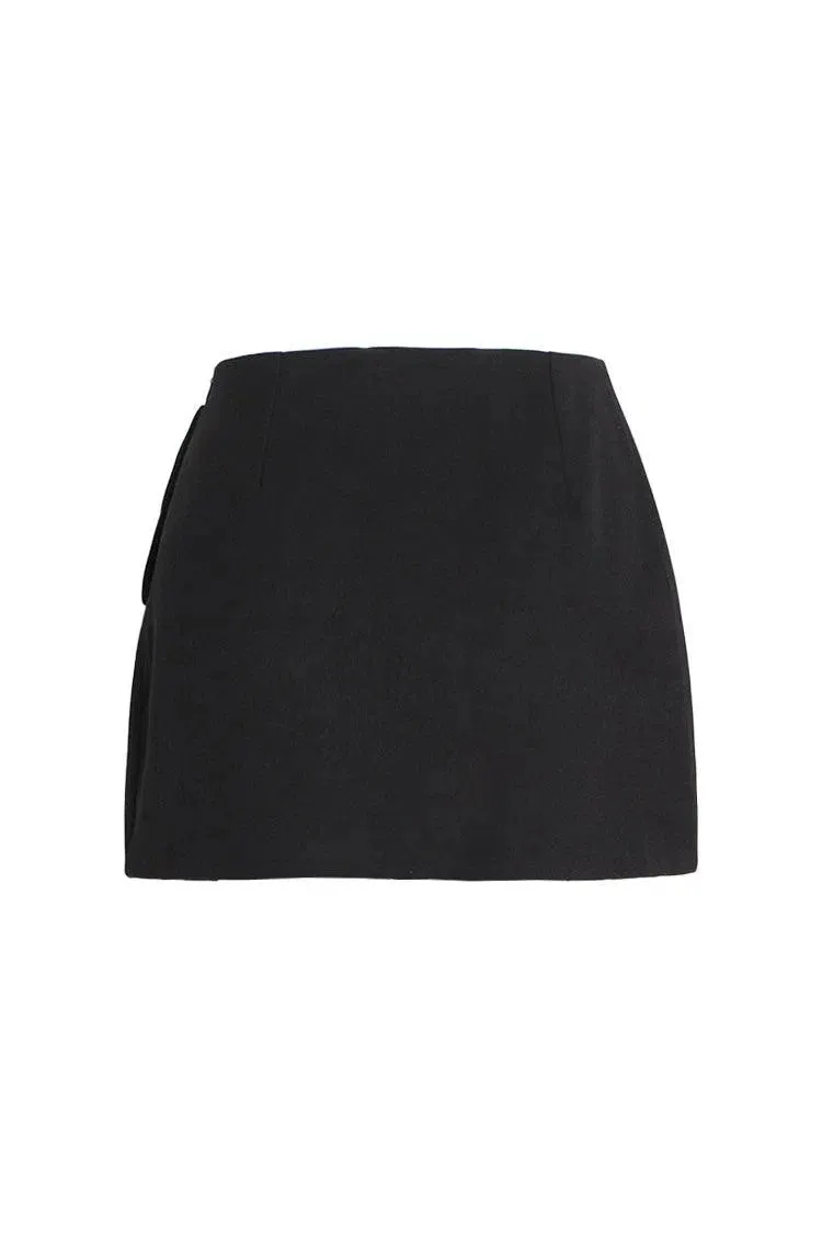 Zeno – Crystal buckle detail – High-split mini skirt